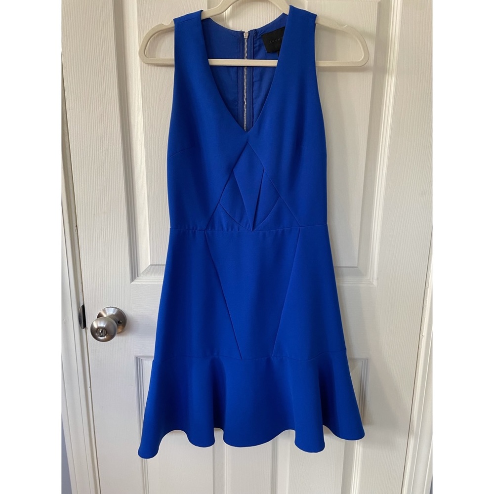 Aryn K cocktail dress